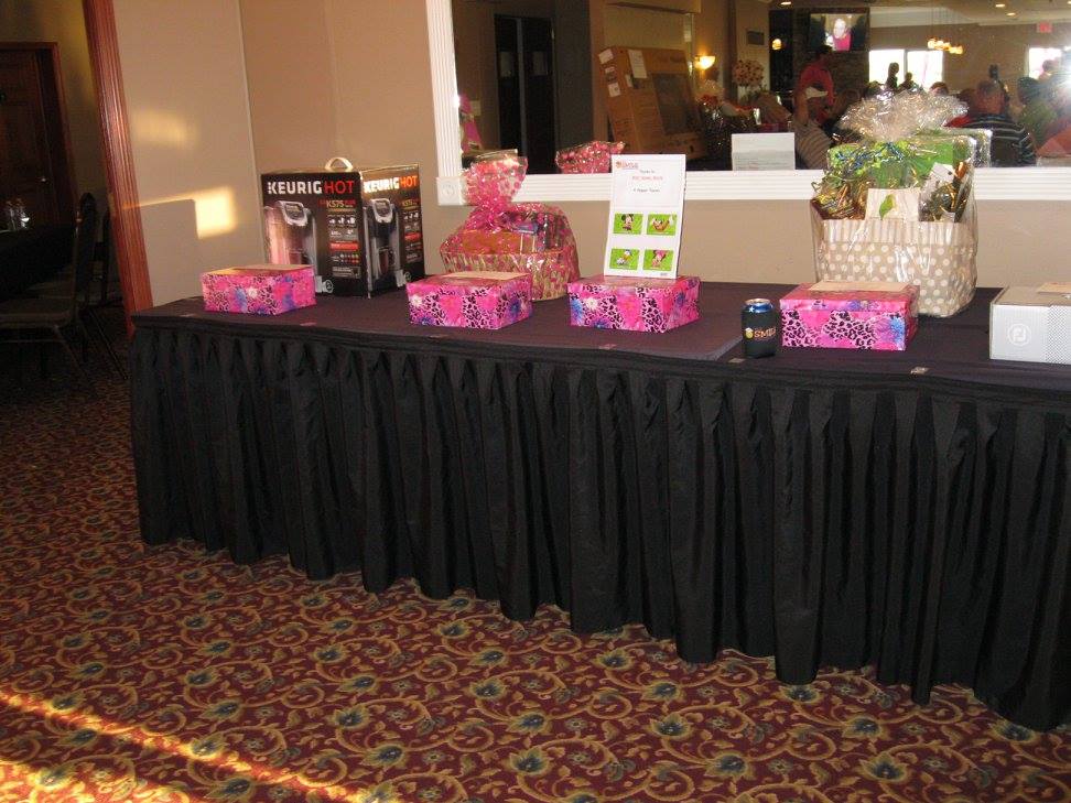 dinner-prize-table1